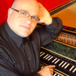 Dr Dan Tidhar